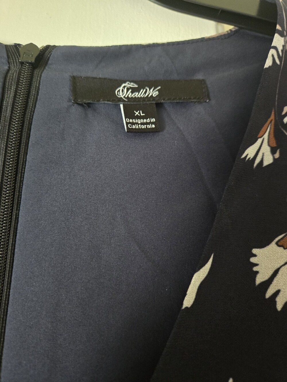 Lush Navy Floral Wrap-Style Midi Dress - Picture 2 of 2